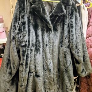 Classic Women's Faux Fur Coat - Dark Gray